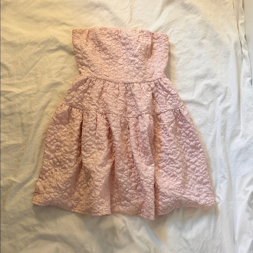 Elegant Blush pink Formal Dress with floral detailing
